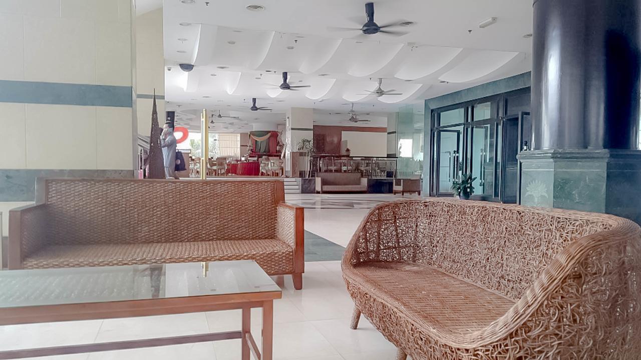 Hotel Legacy Port Dickson Bagian luar foto