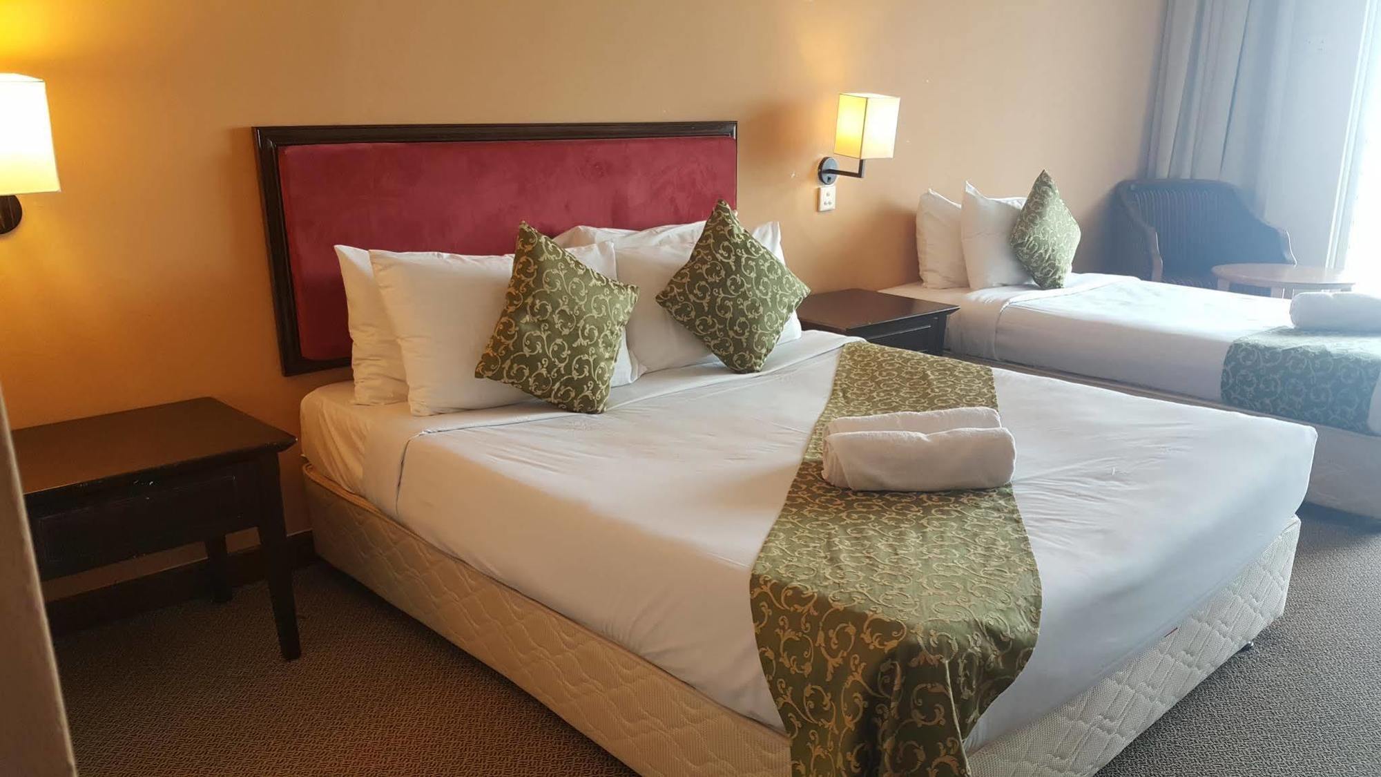 Hotel Legacy Port Dickson Bagian luar foto
